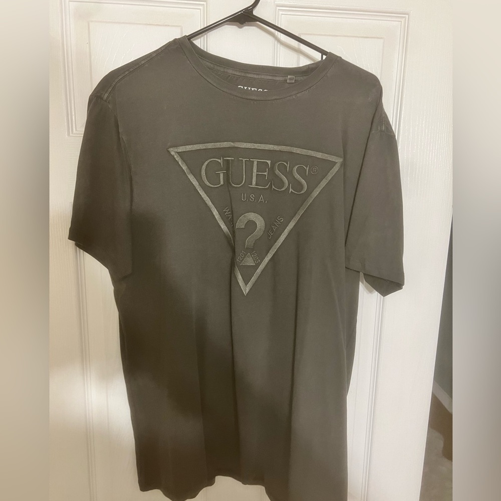 Guess T-Shirt